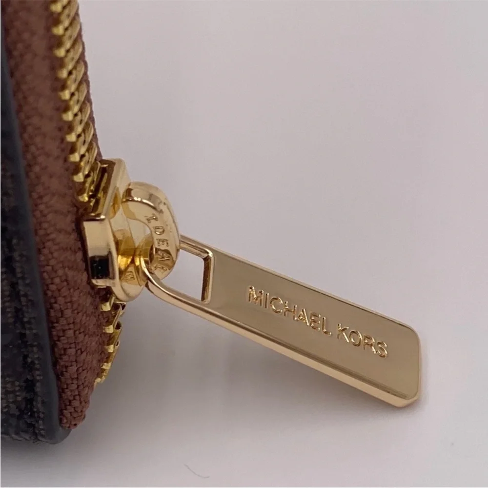Michael Kors Jet Set Travel Card Case Wallet